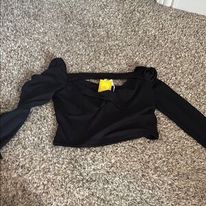 Zoya Black Fitted Long Sleeve Blouse with Puffed Sleeves